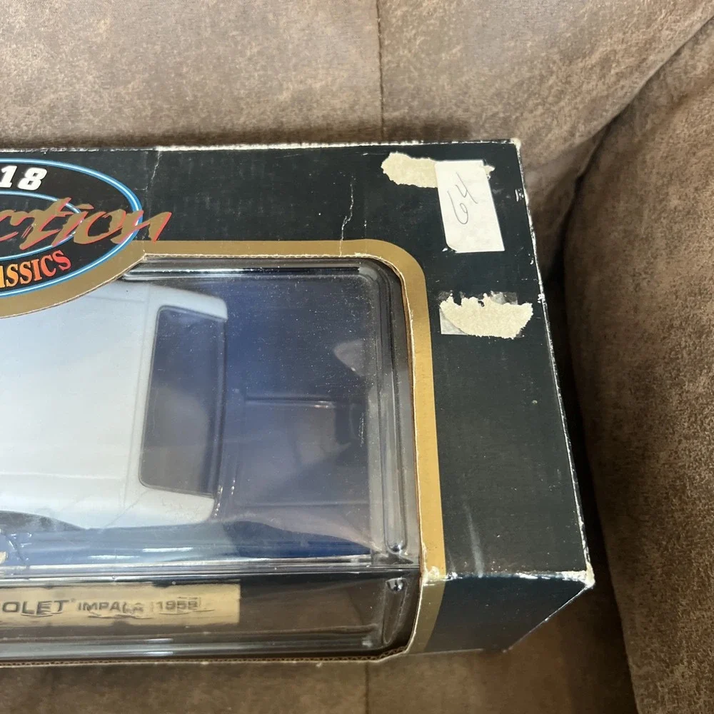 Timeless Classics Chevrolet 1959 Blue Impala 1:18 450437 Model New In Box